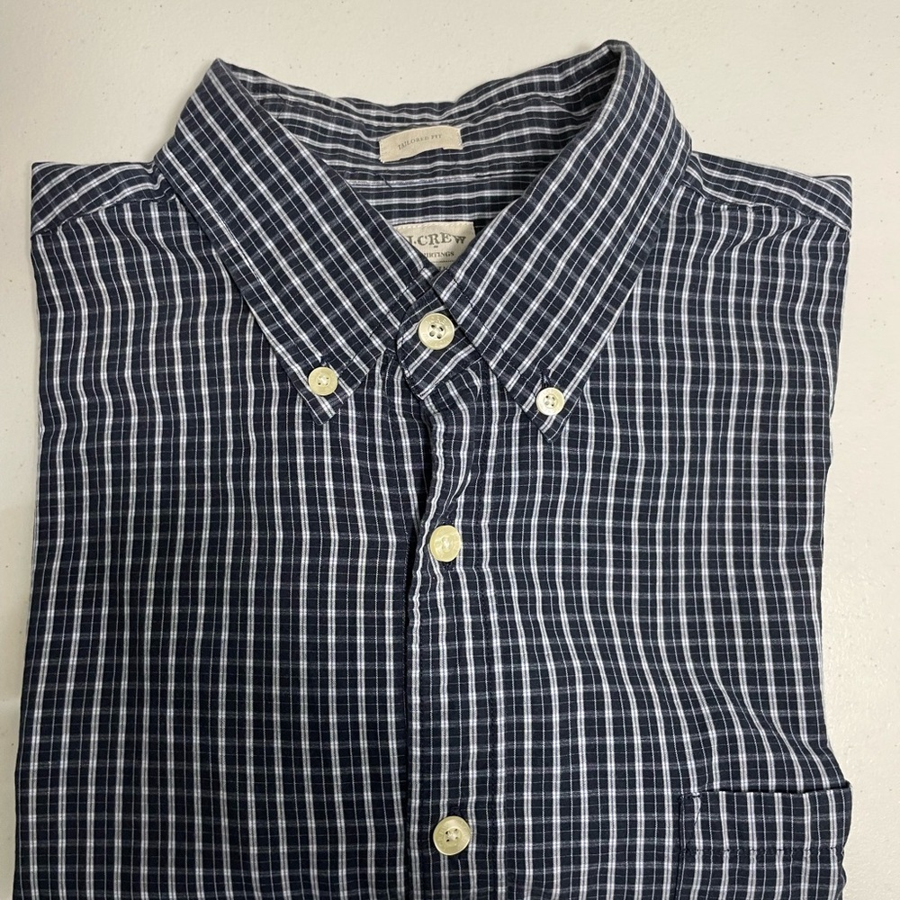 J. Crew Men's Navy Checkered Shirt Size Large CB-